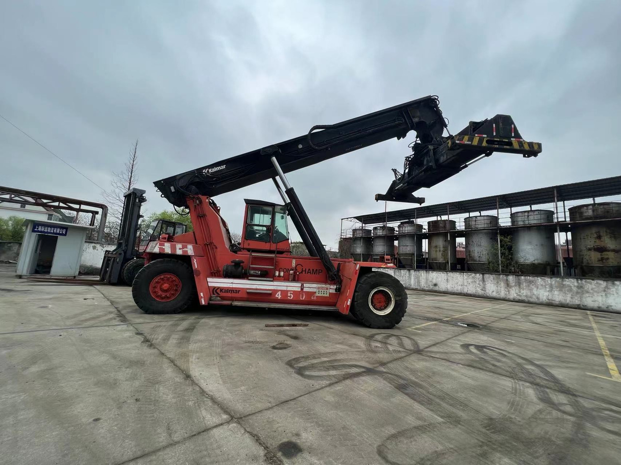 KALMAR - Reach stacker: das Bild 1 KALMAR - Reach stacker: das Bild 1
