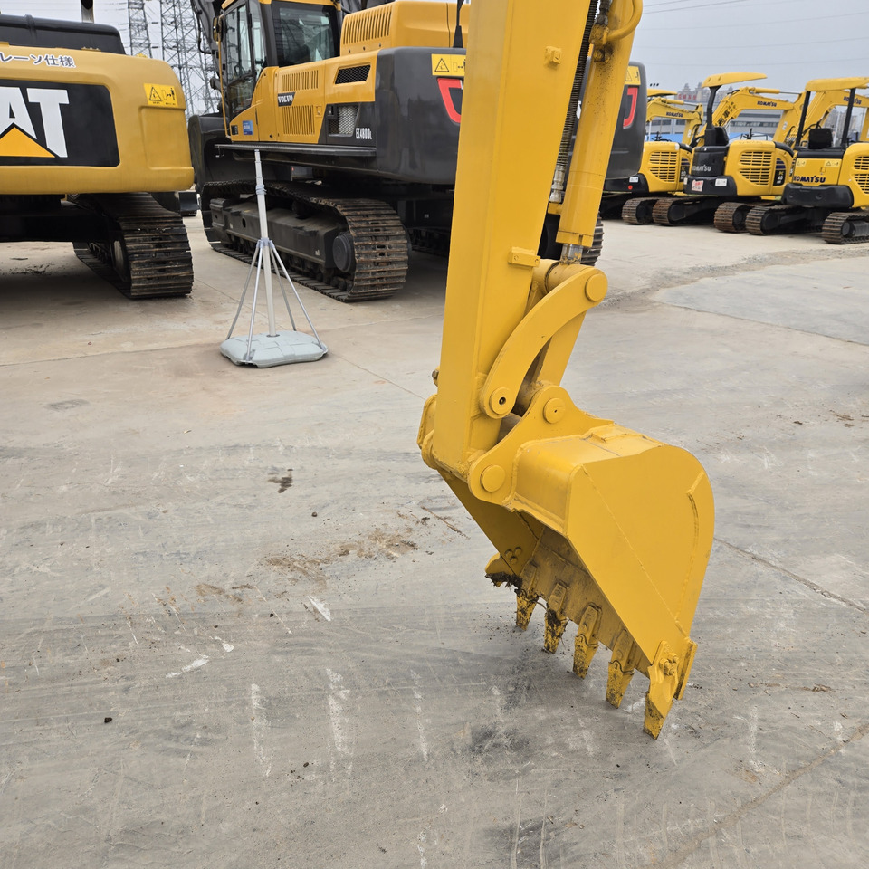 KOMATSU PC56 - Minibagger: das Bild 5 KOMATSU PC56 - Minibagger: das Bild 5