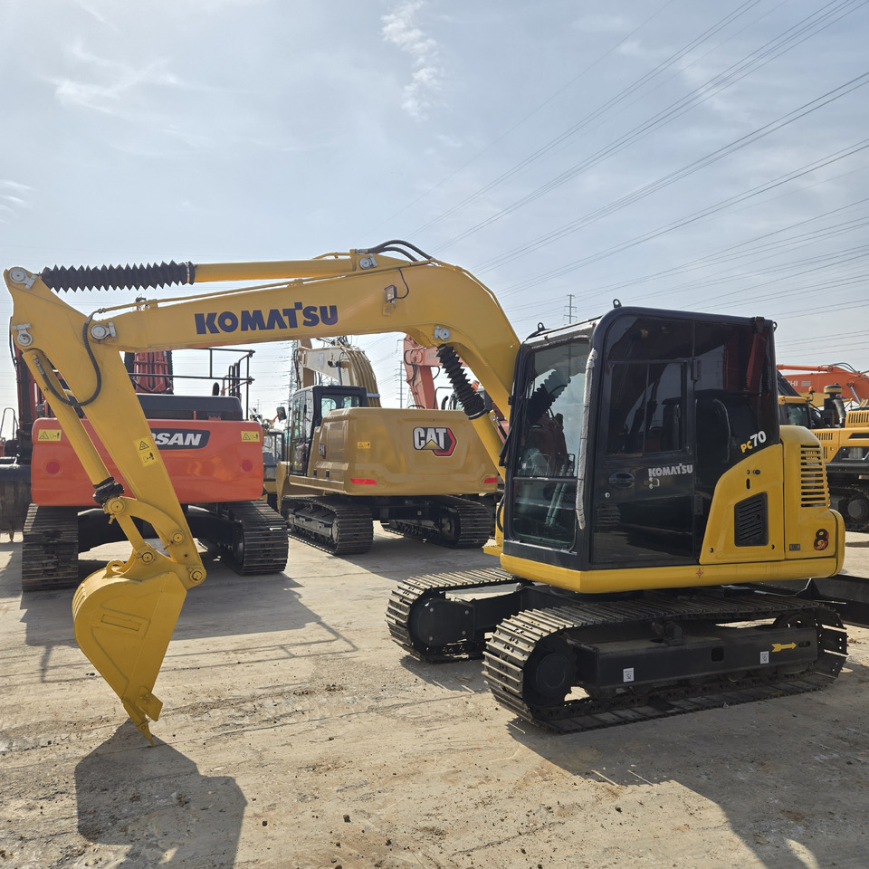 KOMATSU PC70-8 - Minibagger: das Bild 5 KOMATSU PC70-8 - Minibagger: das Bild 5