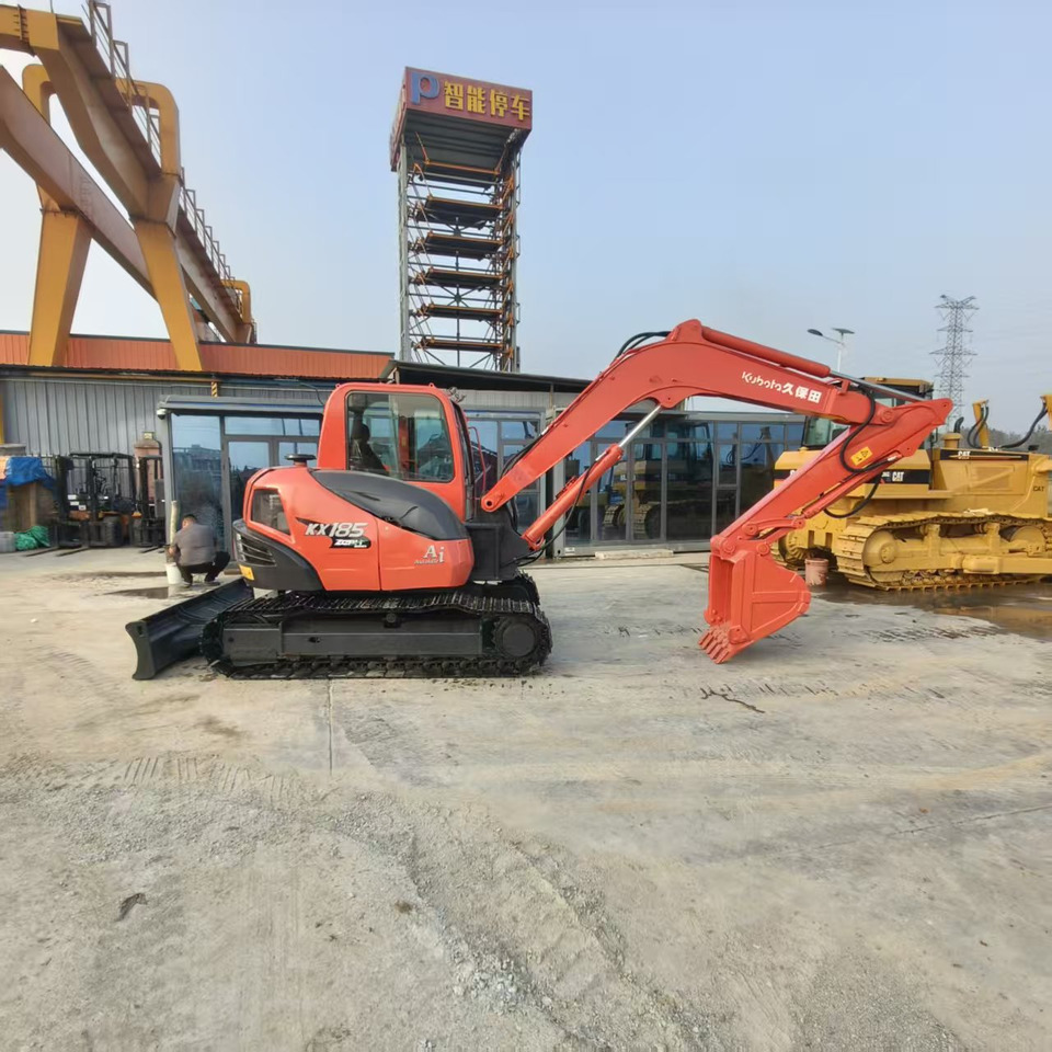 KUBOTA KX185 - Minibagger: das Bild 2 KUBOTA KX185 - Minibagger: das Bild 2