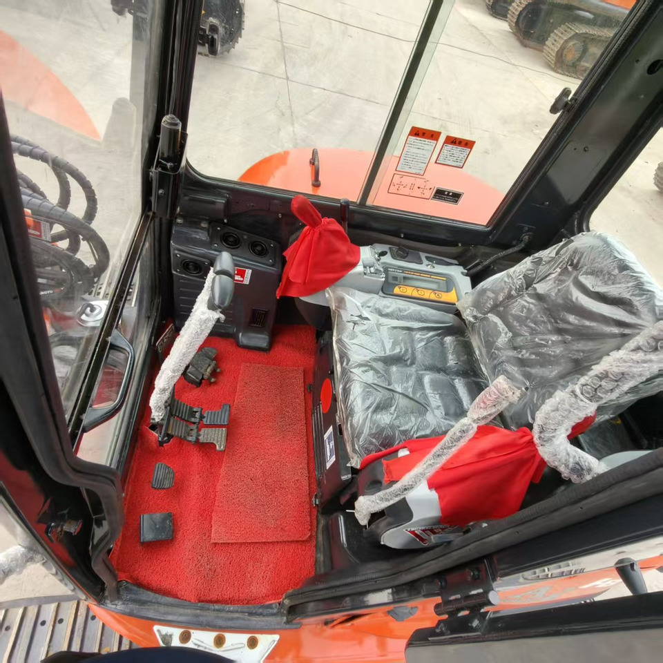 KUBOTA U55-4 - Minibagger: das Bild 5 KUBOTA U55-4 - Minibagger: das Bild 5