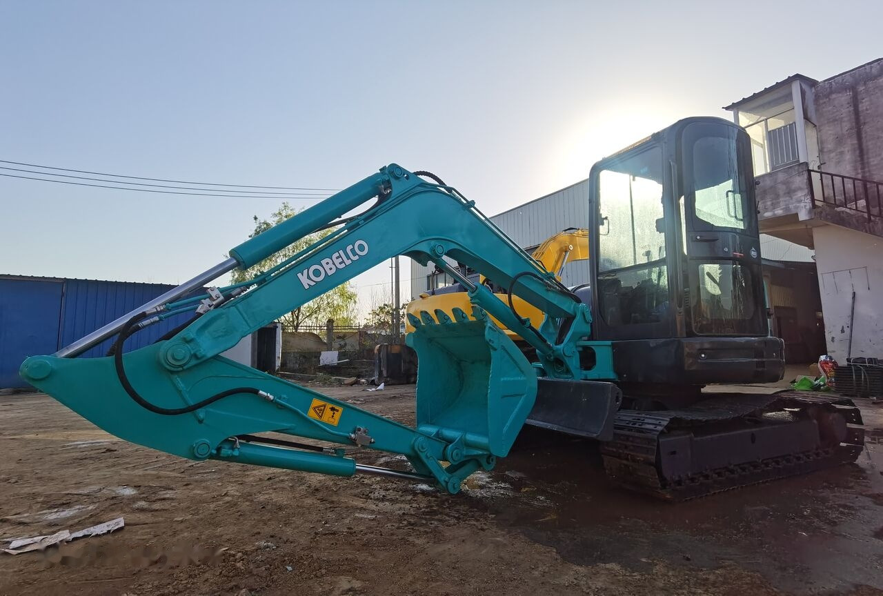 Kobelco SK55SR - Minibagger: das Bild 4 Kobelco SK55SR - Minibagger: das Bild 4