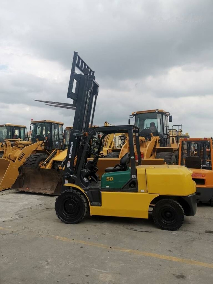 Komatsu FD50-7 - Dieselstapler: das Bild 3 Komatsu FD50-7 - Dieselstapler: das Bild 3
