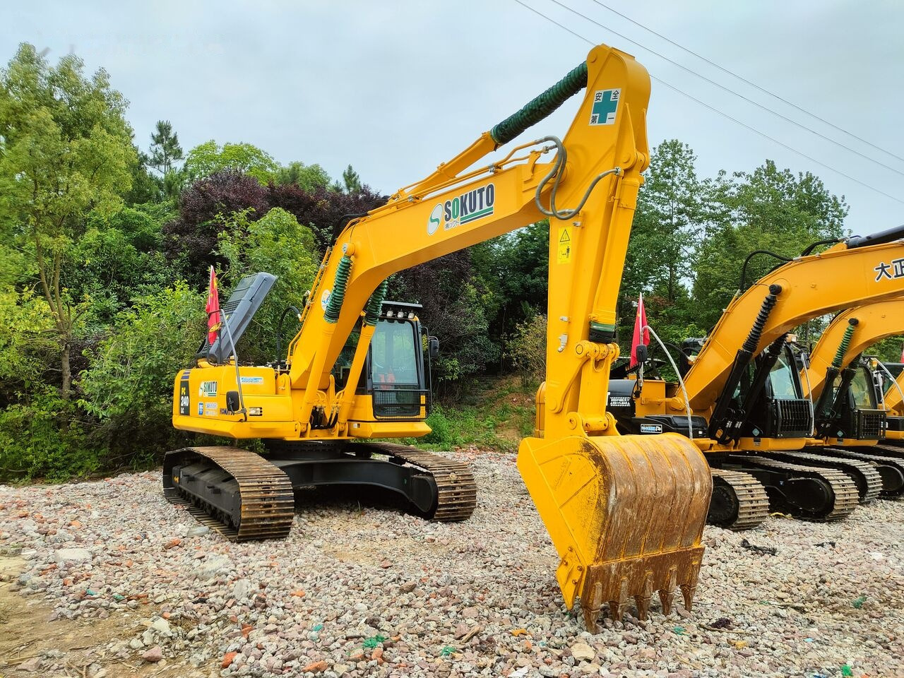 Komatsu PC240LC-8 - Kettenbagger: das Bild 2 Komatsu PC240LC-8 - Kettenbagger: das Bild 2