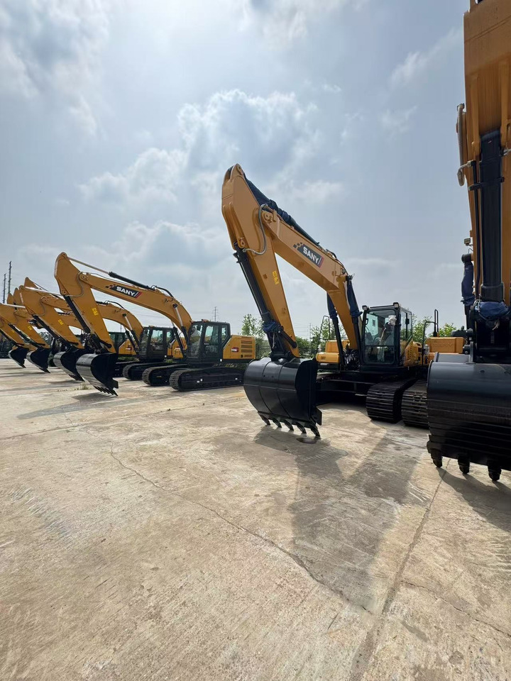Kettenbagger SANY SY215H: das Bild 7
