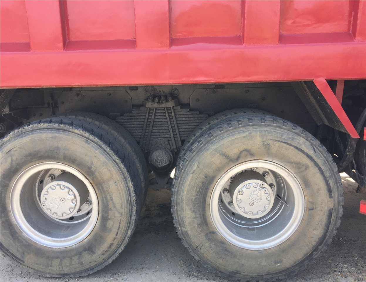 SINOTRUK HOWO - Kipper: das Bild 1 SINOTRUK HOWO - Kipper: das Bild 1