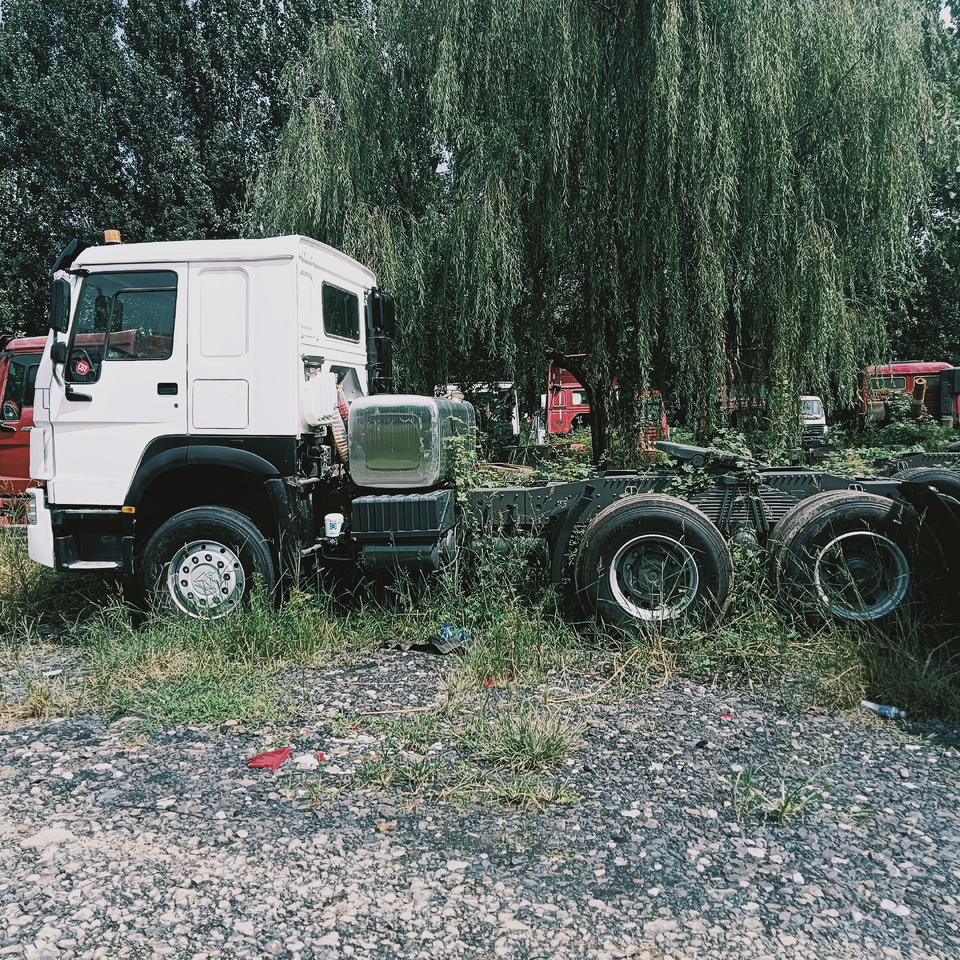 SINOTRUK HOWO - Sattelzugmaschine: das Bild 3 SINOTRUK HOWO - Sattelzugmaschine: das Bild 3