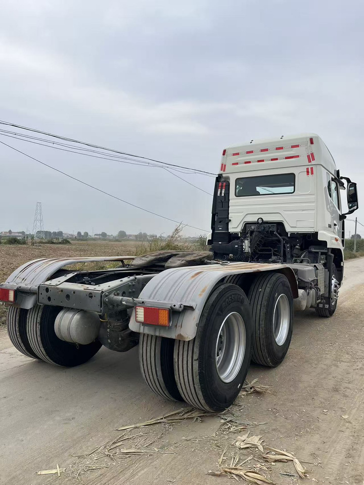 SINOTRUK Haohan - Sattelzugmaschine: das Bild 3 SINOTRUK Haohan - Sattelzugmaschine: das Bild 3