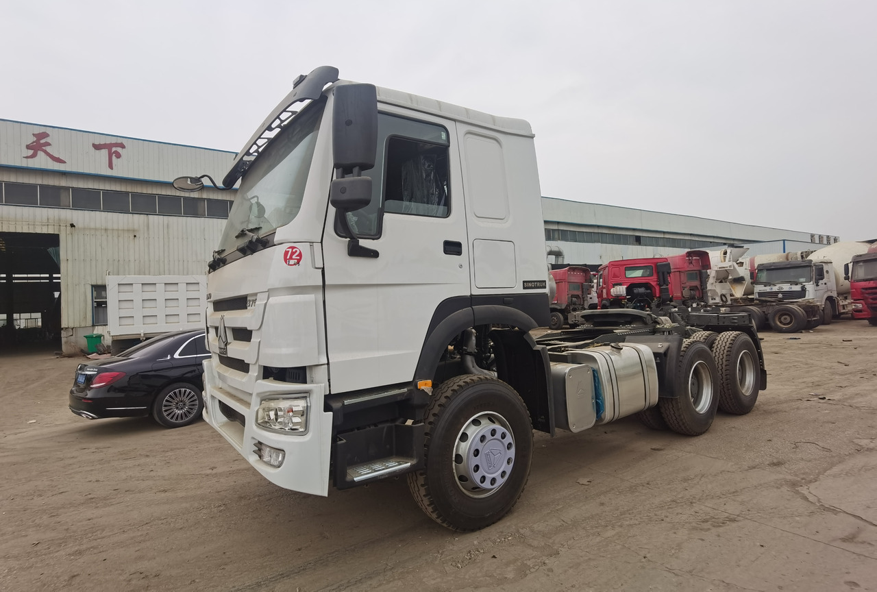 SINOTRUK Howo trailer head – Leasing SINOTRUK Howo trailer head: das Bild 6