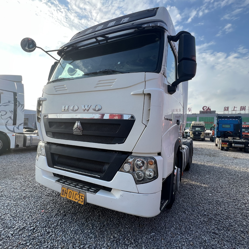 SINOTRUK T7H 480hp - Sattelzugmaschine: das Bild 1 SINOTRUK T7H 480hp - Sattelzugmaschine: das Bild 1