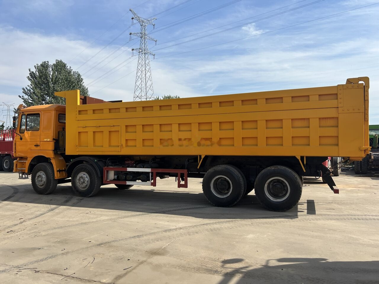 Kipper Shacman F3000 8*4: das Bild 6