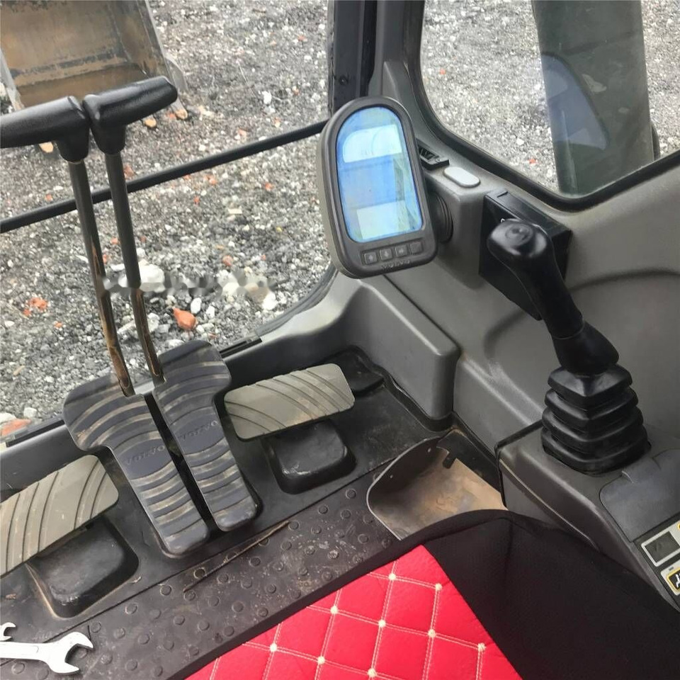 Volvo EC140B LC - Kettenbagger: das Bild 4 Volvo EC140B LC - Kettenbagger: das Bild 4