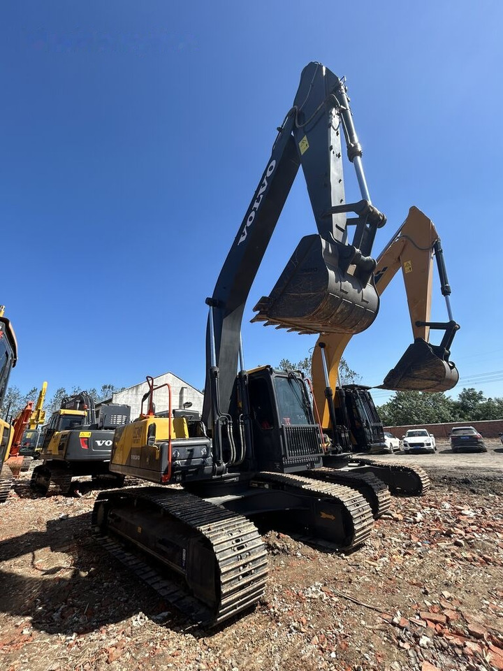 Volvo EC240 - Kettenbagger: das Bild 2 Volvo EC240 - Kettenbagger: das Bild 2