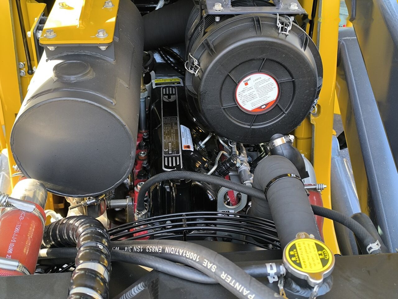 Baggerlader neu kaufen XCMG XT870K: das Bild 12