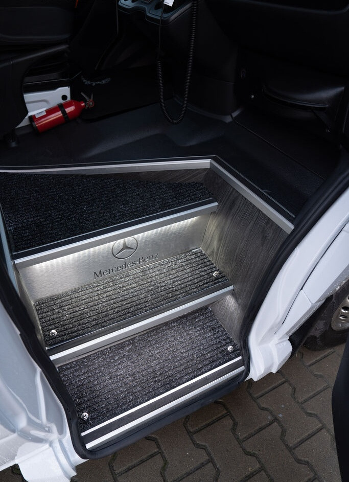 Kleinbus, Personentransporter neu kaufen Mercedes-Benz Sprinter 519: das Bild 12