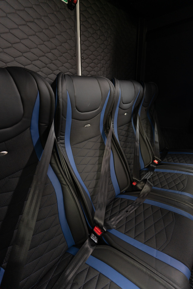 Mercedes-Benz Sprinter - Kleinbus, Personentransporter: das Bild 4 Mercedes-Benz Sprinter - Kleinbus, Personentransporter: das Bild 4