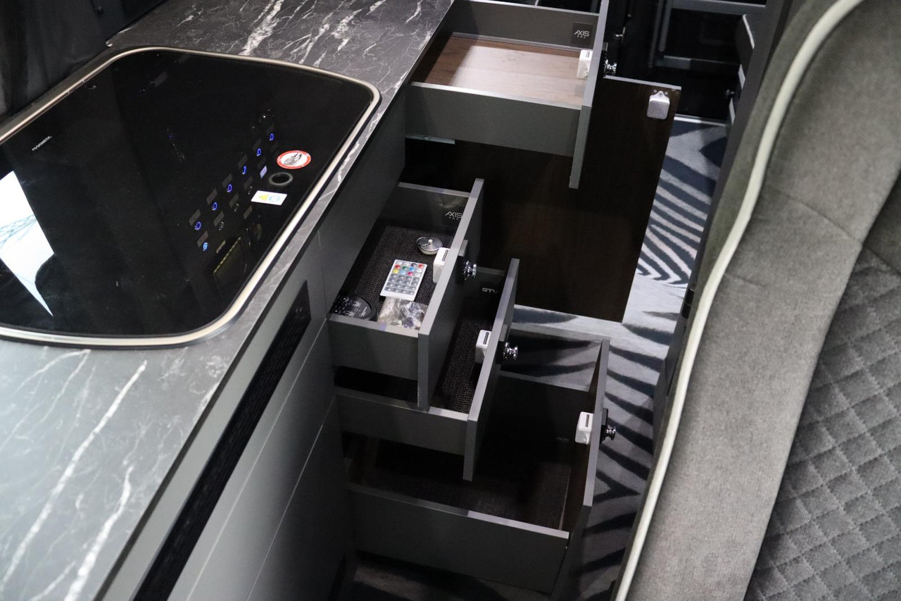 Mercedes-Benz Sprinter - Camper Van: das Bild 3 Mercedes-Benz Sprinter - Camper Van: das Bild 3