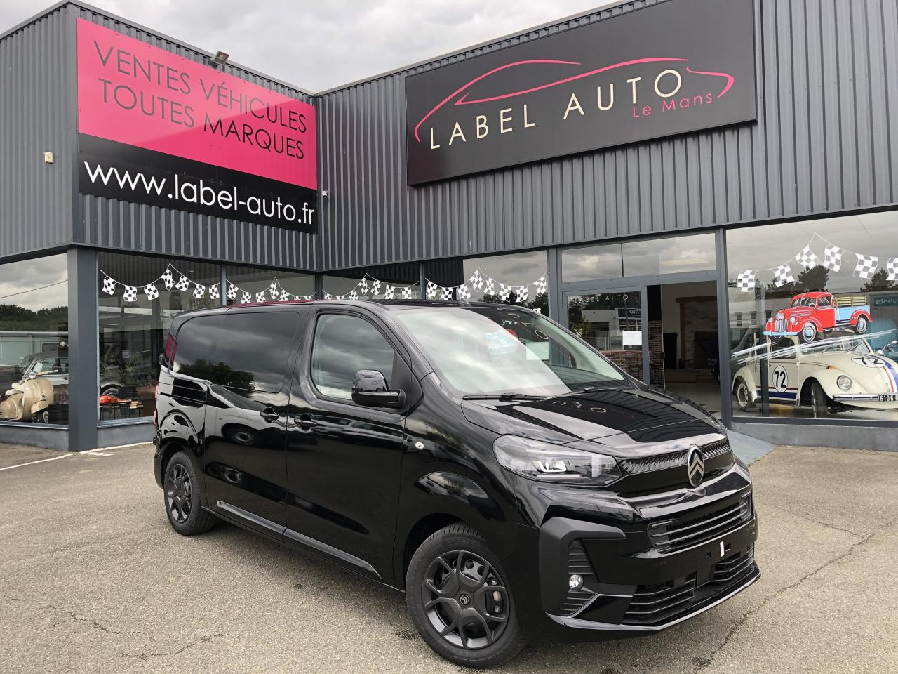 CITROEN jumpy XL 2.0 BLUEHDI 180CH S&S CABINE APPROFONDIE FIXE EAT8 5 PLACES - Kastenwagen: das Bild 1 CITROEN jumpy XL 2.0 BLUEHDI 180CH S&S CABINE APPROFONDIE FIXE EAT8 5 PLACES - Kastenwagen: das Bild 1