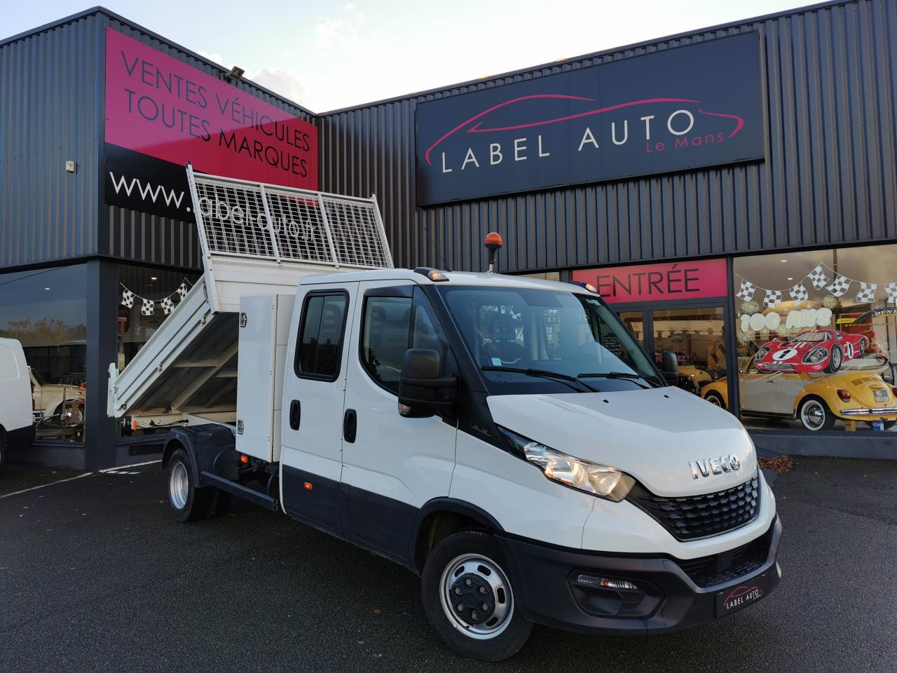 IVECO daily 35C14 BENNE COFFRE DOUBLE CABINE 6 places - Kipper Transporter: das Bild 1 IVECO daily 35C14 BENNE COFFRE DOUBLE CABINE 6 places - Kipper Transporter: das Bild 1