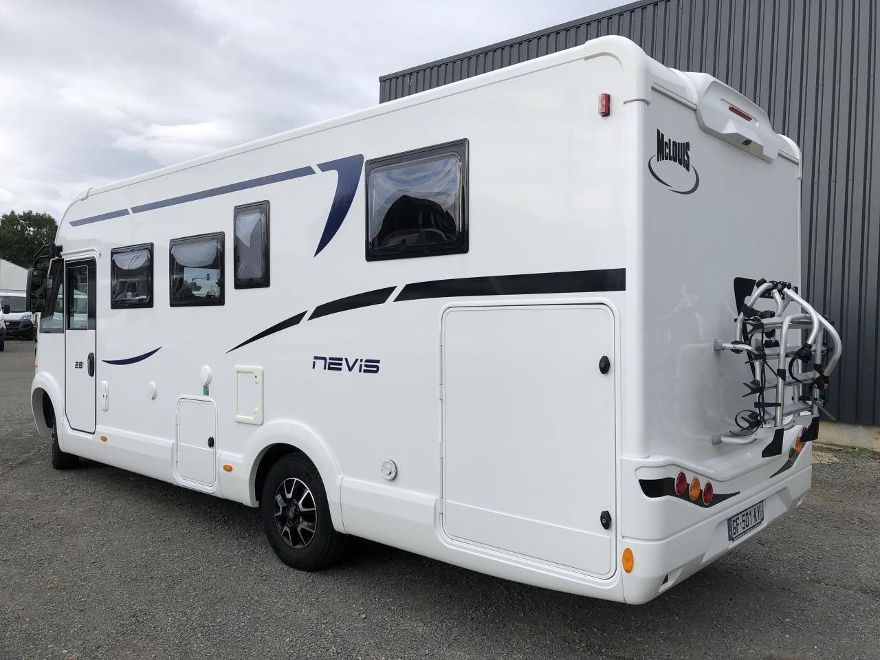 MC LOUIS NEVIS 281 - Integriertes Wohnmobil: das Bild 3 MC LOUIS NEVIS 281 - Integriertes Wohnmobil: das Bild 3