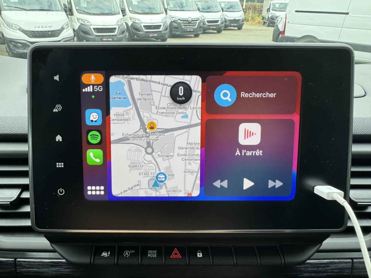 NISSAN Primastar N-Connecta 3.0t L2H1 2.0 dCi - 150 - BV DCT - S/S II 2021 COMBI Combi L2H1 PHASE 2 - Personentransporter: das Bild 3 NISSAN Primastar N-Connecta 3.0t L2H1 2.0 dCi - 150 - BV DCT - S/S II 2021 COMBI Combi L2H1 PHASE 2 - Personentransporter: das Bild 3