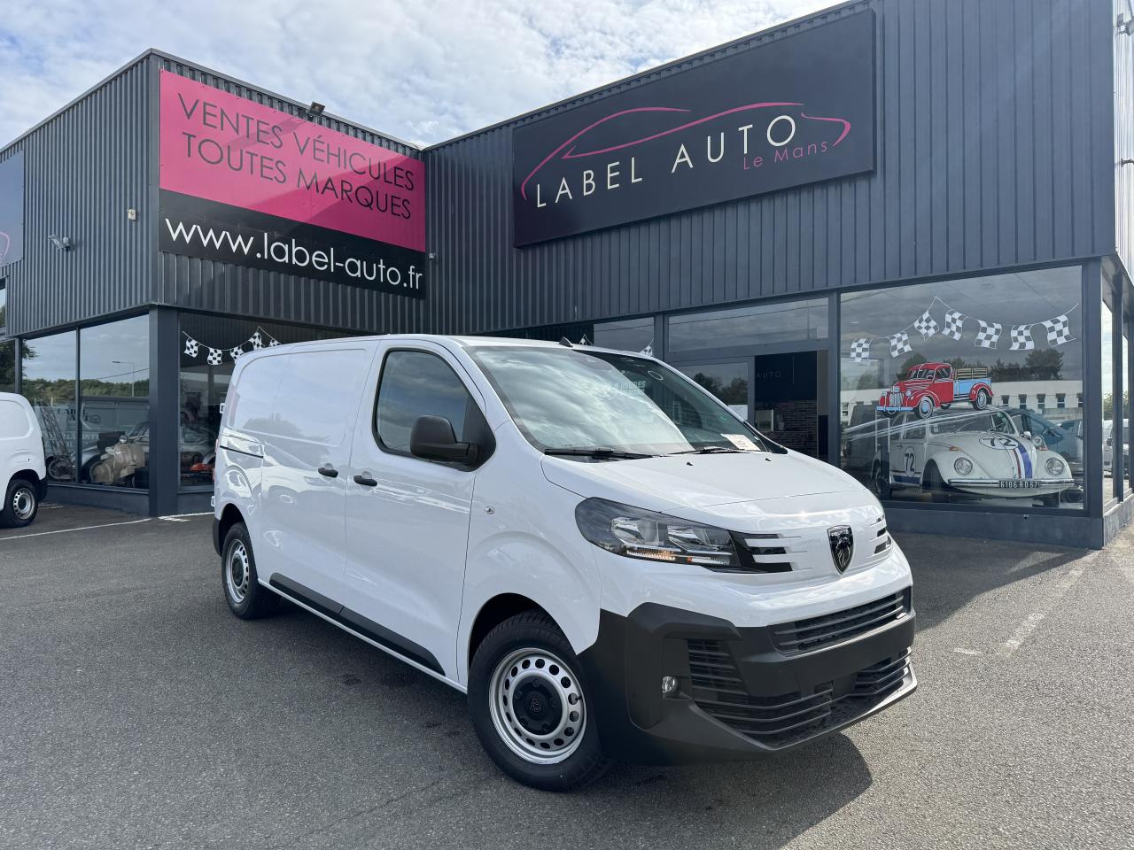PEUGEOT expert M 2.0 BLUEHDI 145CH PACK CONNECT - Kastenwagen: das Bild 1 PEUGEOT expert M 2.0 BLUEHDI 145CH PACK CONNECT - Kastenwagen: das Bild 1