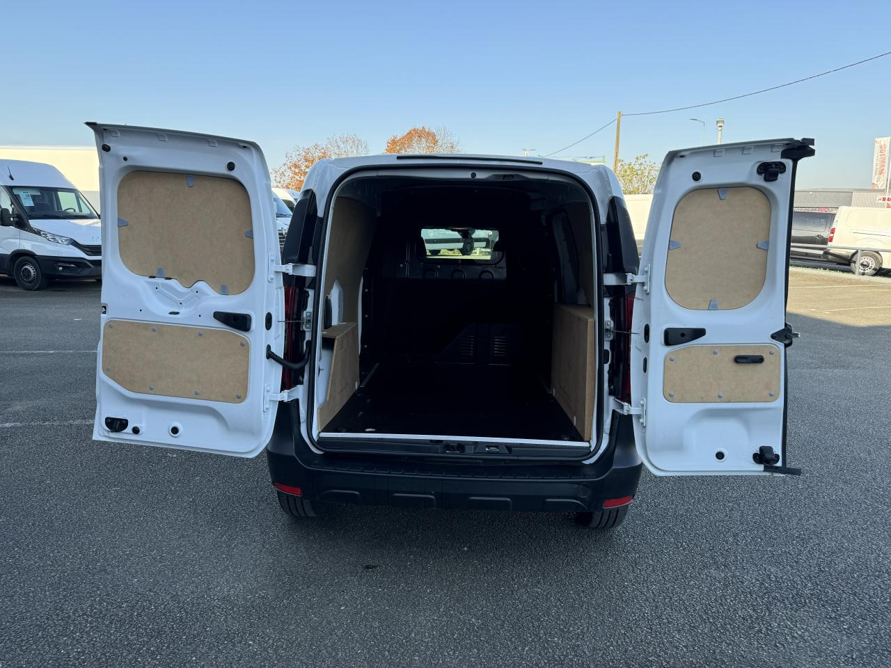 RENAULT EXPRESS 1.5 DCI 95CH CONFORT - Kastenwagen: das Bild 3 RENAULT EXPRESS 1.5 DCI 95CH CONFORT - Kastenwagen: das Bild 3