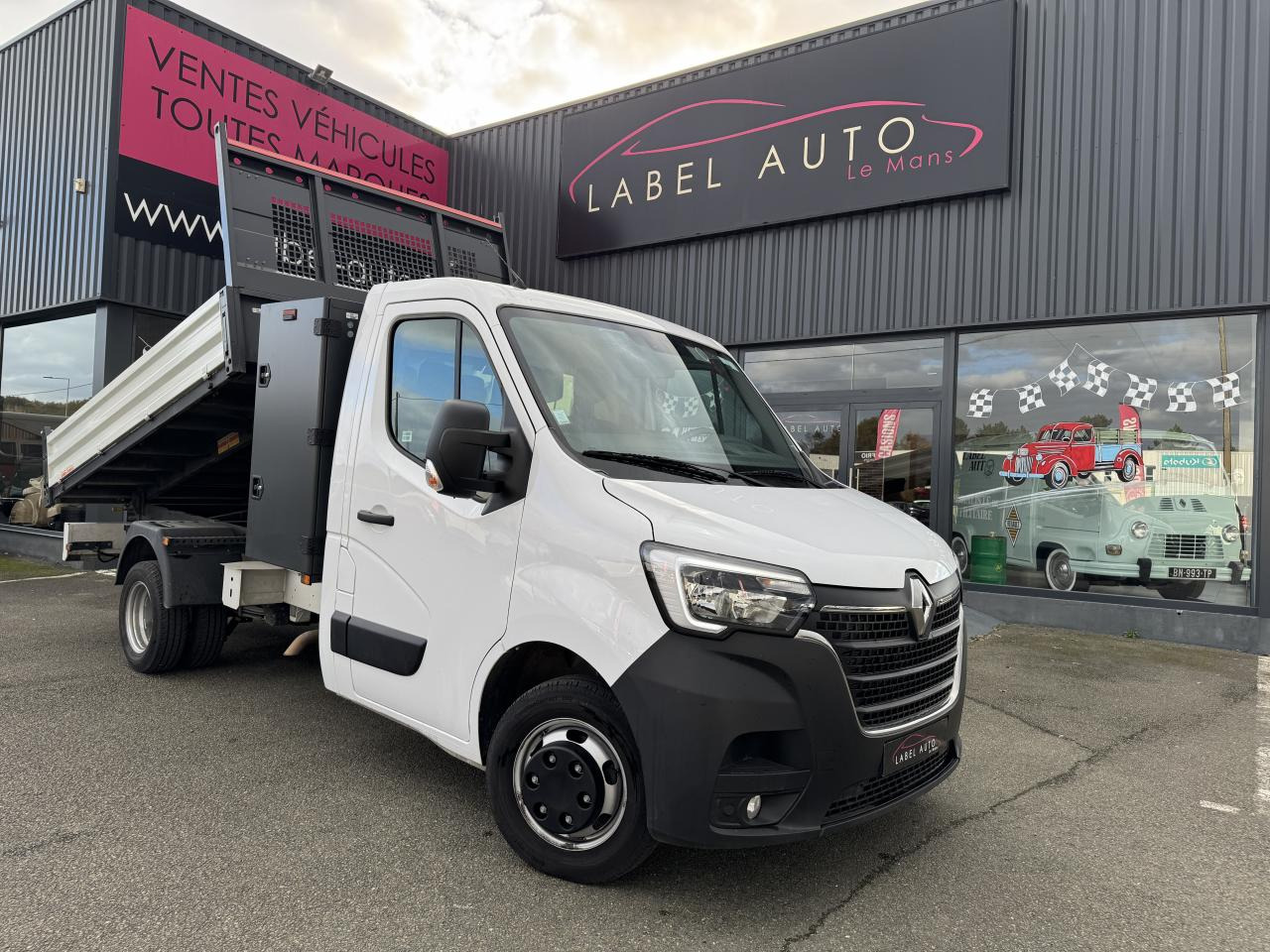 RENAULT MASTER 3T5 BENNE COFFRE RJ 2.3 DCI 130 CH PROPULSION - Kipper Transporter: das Bild 3 RENAULT MASTER 3T5 BENNE COFFRE RJ 2.3 DCI 130 CH PROPULSION - Kipper Transporter: das Bild 3