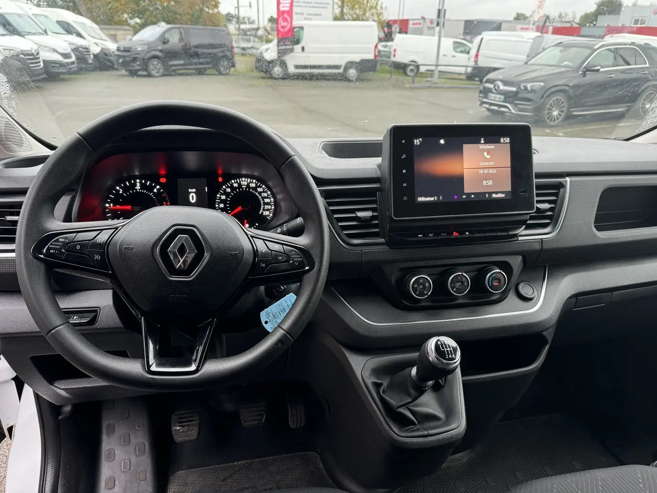 Renault Trafic L1H1 2T8 2.0 BLUE DCI 130CH GRAND CONFORT - Kastenwagen: das Bild 4 Renault Trafic L1H1 2T8 2.0 BLUE DCI 130CH GRAND CONFORT - Kastenwagen: das Bild 4