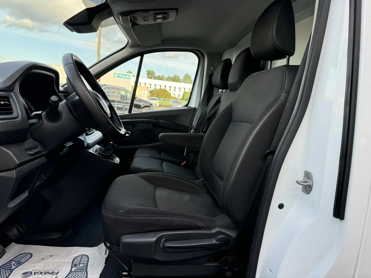Renault Trafic L2H1 3T 2.0 BLUE DCI 130CH GRAND CONFORT - Kastenwagen: das Bild 5 Renault Trafic L2H1 3T 2.0 BLUE DCI 130CH GRAND CONFORT - Kastenwagen: das Bild 5
