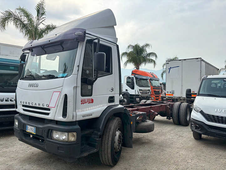 Eurocargo 180e28 - Fahrgestell LKW: das Bild 2 Eurocargo 180e28 - Fahrgestell LKW: das Bild 2