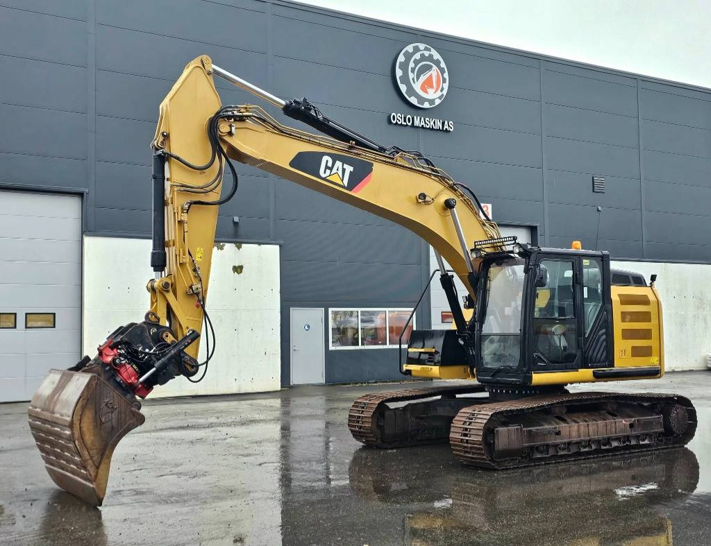 CAT 320 EL RR - Kettenbagger: das Bild 1 CAT 320 EL RR - Kettenbagger: das Bild 1