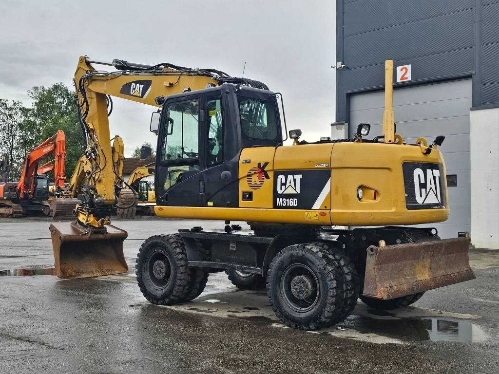 CAT M 316 D - Mobilbagger: das Bild 3 CAT M 316 D - Mobilbagger: das Bild 3