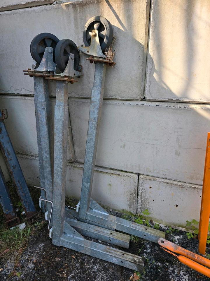 4x Stützen für Salzstreuer Container Wohnkabine Schmidt Epoke Gmeiner Salzsilo Streuautomat Winterdienst - Salzstreuer: das Bild 1 4x Stützen für Salzstreuer Container Wohnkabine Schmidt Epoke Gmeiner Salzsilo Streuautomat Winterdienst - Salzstreuer: das Bild 1