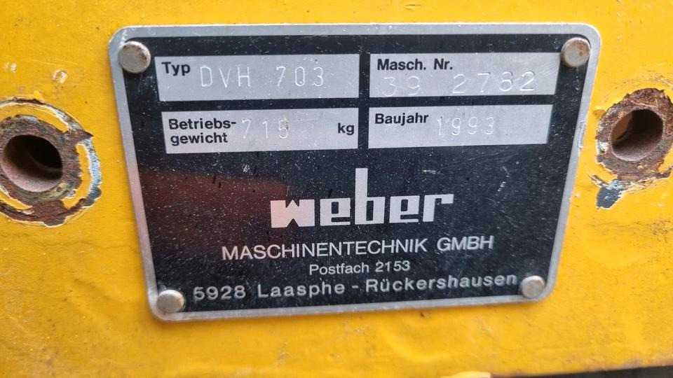 DVH 701 Weber Walze Glattmantel Walze Rüttelwalze Dublex Vibrationswalze Rüttelplatte Strassenwalze Plattenverdichter DVH 603 - Kleine Walze: das Bild 5 DVH 701 Weber Walze Glattmantel Walze Rüttelwalze Dublex Vibrationswalze Rüttelplatte Strassenwalze Plattenverdichter DVH 603 - Kleine Walze: das Bild 5