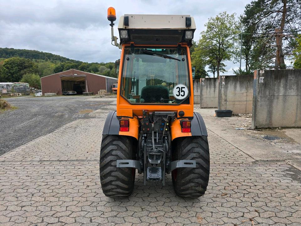 Fendt 206V Schmalspurtraktor Traktor Schlepper Weinbergtraktor 206 208 210 Farmer Favorit Obstbau Weinbau - Traktor: das Bild 5 Fendt 206V Schmalspurtraktor Traktor Schlepper Weinbergtraktor 206 208 210 Farmer Favorit Obstbau Weinbau - Traktor: das Bild 5