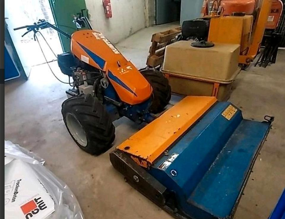Irus SMG Motormäher Motormulcher Komtrac Böschungsmäher Böschungsmulcher Hangmäher Rasenmäher - Rasenmäher: das Bild 1 Irus SMG Motormäher Motormulcher Komtrac Böschungsmäher Böschungsmulcher Hangmäher Rasenmäher - Rasenmäher: das Bild 1