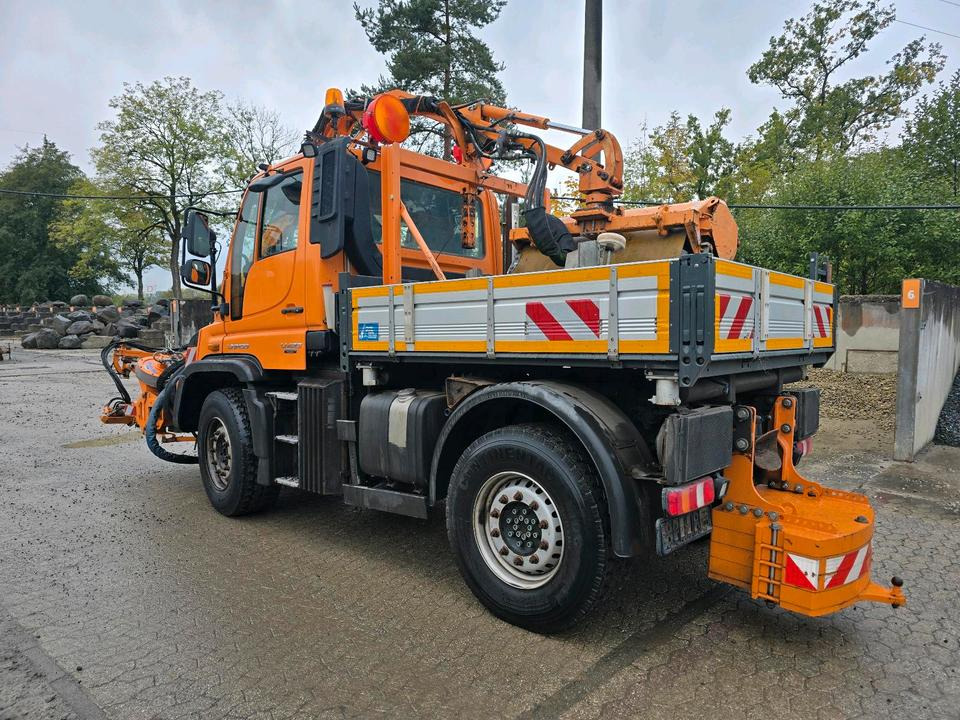 Unimog U423 NKS-Z-UGE-43 Mercedes-Benz 405/10 405/12 UGE Mercedes-Benz U 318 323 327 423 427 429 430 EasyDrive Variopilot - Kommunal-/ Sonderfahrzeug: das Bild 3 Unimog U423 NKS-Z-UGE-43 Mercedes-Benz 405/10 405/12 UGE Mercedes-Benz U 318 323 327 423 427 429 430 EasyDrive Variopilot - Kommunal-/ Sonderfahrzeug: das Bild 3