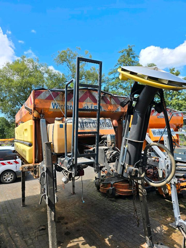 Küpper-Weisser IMSSM 5m3 Salzstreuer IMS Diese-Motor Salzsilo Winterdienst Schneepflug LKW Schmidt Stratos - Salzstreuer: das Bild 3 Küpper-Weisser IMSSM 5m3 Salzstreuer IMS Diese-Motor Salzsilo Winterdienst Schneepflug LKW Schmidt Stratos - Salzstreuer: das Bild 3