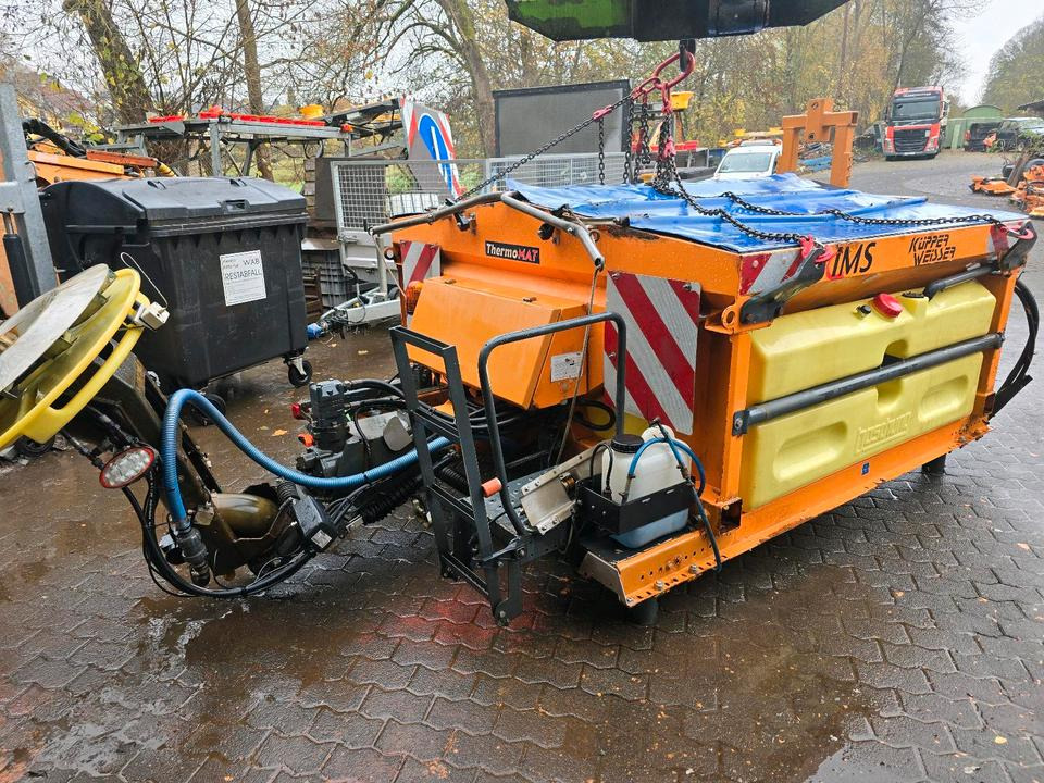 Küpper-Weisser IMSSM F20020HFA Salzstreuer Salzsilo Streuautomat Winterdienst Unimog 405 U300 U 400 500 530 527 423 427 318 218 ThermoMat Schmidt Stratos Mulag Parkrahmen - Salzstreuer: das Bild 1 Küpper-Weisser IMSSM F20020HFA Salzstreuer Salzsilo Streuautomat Winterdienst Unimog 405 U300 U 400 500 530 527 423 427 318 218 ThermoMat Schmidt Stratos Mulag Parkrahmen - Salzstreuer: das Bild 1