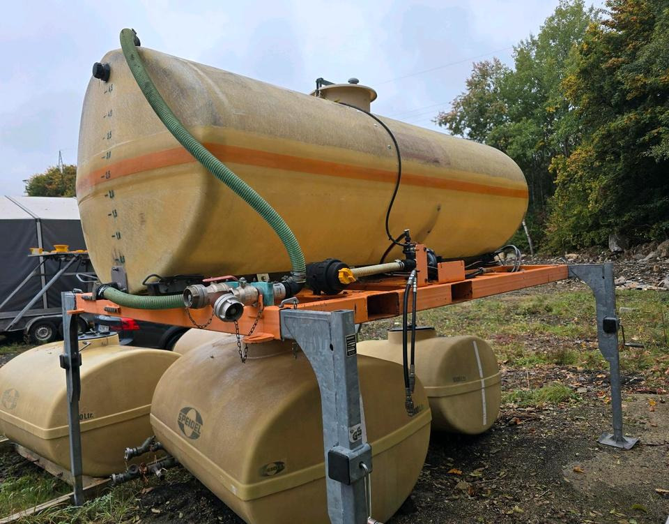 Mulag 5000FL 5m3 Wassertank Speidel Wasserfass für Unimog UGE UGN 405 U300 400 500 427 430 LKW Boschung wassertank Laugentank Bewässerung 5000liter LKW - Tankcontainer: das Bild 1 Mulag 5000FL 5m3 Wassertank Speidel Wasserfass für Unimog UGE UGN 405 U300 400 500 427 430 LKW Boschung wassertank Laugentank Bewässerung 5000liter LKW - Tankcontainer: das Bild 1