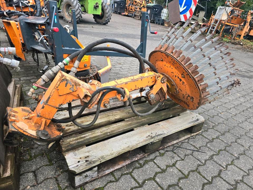 Mulag Flächenbürste Wildkrautbürste Mähausleger MKM FME FMK 500 600 700 Böschungsmäher Böschungsmulcher Dücker - Kehrbesen: das Bild 3 Mulag Flächenbürste Wildkrautbürste Mähausleger MKM FME FMK 500 600 700 Böschungsmäher Böschungsmulcher Dücker - Kehrbesen: das Bild 3