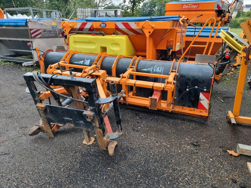Rolba Schneepflug Schneeschild Scheeschieber Winterdienst Unimog Schmidt LKW Traktor 3m. - Schneepflug: das Bild 2 Rolba Schneepflug Schneeschild Scheeschieber Winterdienst Unimog Schmidt LKW Traktor 3m. - Schneepflug: das Bild 2