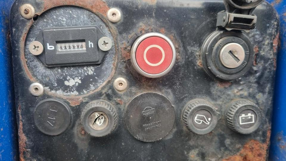 Schliesing 330 EX Buschholzhacker Häcksler Holzhacker Hacker Holzhäcksler Dücker T&S Hatz Diesel – Leasing Schliesing 330 EX Buschholzhacker Häcksler Holzhacker Hacker Holzhäcksler Dücker T&S Hatz Diesel: das Bild 6