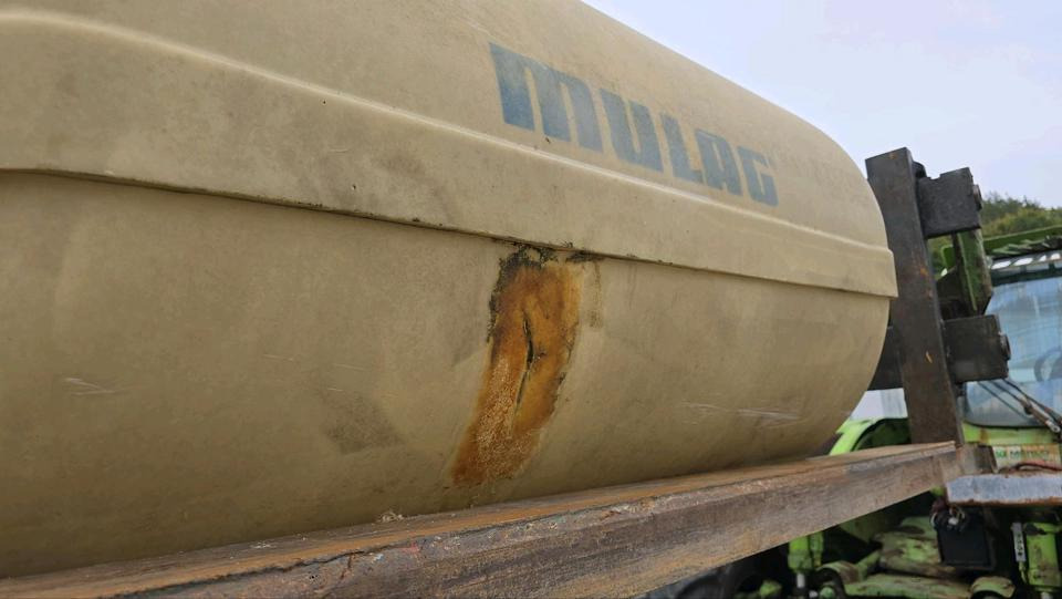 Schmidt Mulag 1m3 Wassertank Wasserfass Speidel für Unimog UGE UGN 405 U300 400 500 427 430 LKW Boschung wassertank Laugentank Bewässerung 5000liter - Tankcontainer: das Bild 4 Schmidt Mulag 1m3 Wassertank Wasserfass Speidel für Unimog UGE UGN 405 U300 400 500 427 430 LKW Boschung wassertank Laugentank Bewässerung 5000liter - Tankcontainer: das Bild 4