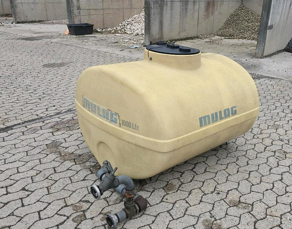 Schmidt Mulag 1m3 Wassertank Wasserfass Speidel für Unimog UGE UGN 405 U300 400 500 427 430 LKW Boschung wassertank Laugentank Bewässerung 5000liter - Tankcontainer: das Bild 1 Schmidt Mulag 1m3 Wassertank Wasserfass Speidel für Unimog UGE UGN 405 U300 400 500 427 430 LKW Boschung wassertank Laugentank Bewässerung 5000liter - Tankcontainer: das Bild 1