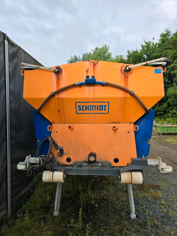 Schmidt Stratos S80 8m3 Salzstreuer Salzsilo Aufbaustreuer LKW Winterdienst Küpper-Weisser - Salzstreuer: das Bild 5 Schmidt Stratos S80 8m3 Salzstreuer Salzsilo Aufbaustreuer LKW Winterdienst Küpper-Weisser - Salzstreuer: das Bild 5