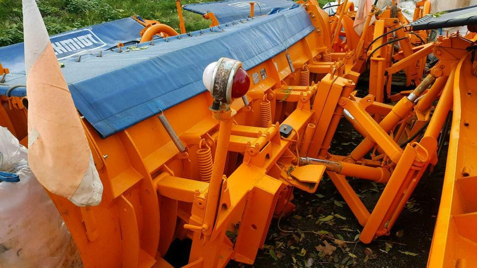 Schneepflug Schmidt Beilhack Winterdienst Schneeschild Unimog Fen - Schneepflug: das Bild 5 Schneepflug Schmidt Beilhack Winterdienst Schneeschild Unimog Fen - Schneepflug: das Bild 5
