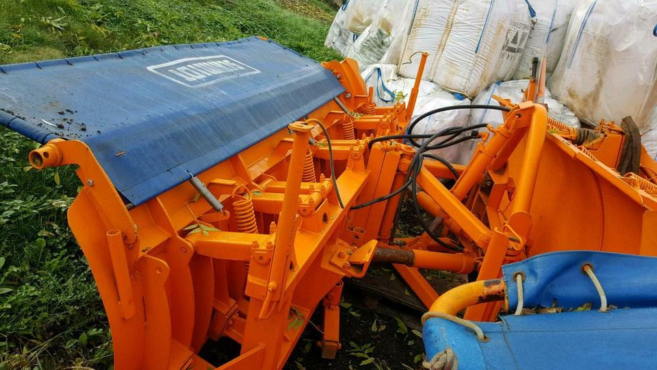 Schneepflug Schmidt Beilhack Winterdienst Schneeschild Unimog Fen - Schneepflug: das Bild 3 Schneepflug Schmidt Beilhack Winterdienst Schneeschild Unimog Fen - Schneepflug: das Bild 3