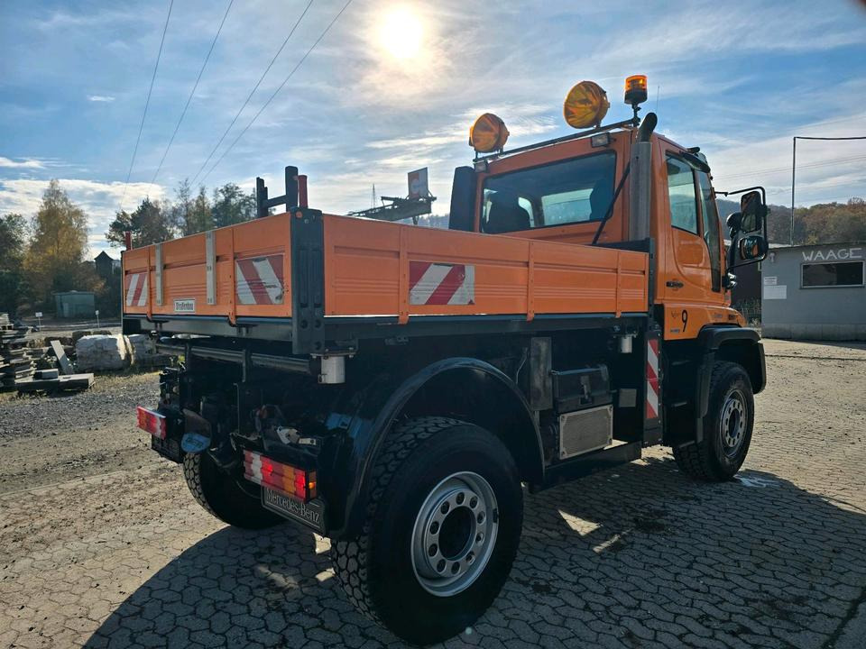 Unimog U500 2011 Bluetec 5 405/10 405/12 NKS-Z-UGN-43K Bluetec 5 Mercedes-Benz UGE UGN Hydrostat 6 Zylinder EasyDrive Variopilot Wechsellenkung - Schneeräumfahrzeug: das Bild 5 Unimog U500 2011 Bluetec 5 405/10 405/12 NKS-Z-UGN-43K Bluetec 5 Mercedes-Benz UGE UGN Hydrostat 6 Zylinder EasyDrive Variopilot Wechsellenkung - Schneeräumfahrzeug: das Bild 5